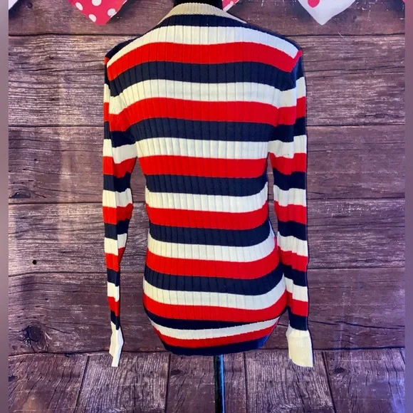 Striped & Stretchy Long Sleeve Sweater - Picture 4 of 6